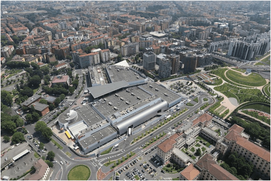 Portello an integrated urban development project in Milan. Figure 5, Ariel's view of the retail center and covered piazza of Portello urban development project, Milan-Italy.