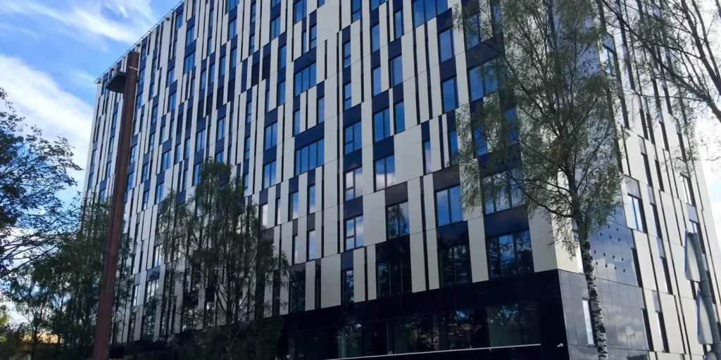 What is a grain architecture? Green architecture, Bernhard Schmidt Building in Tallinn, Estonia.